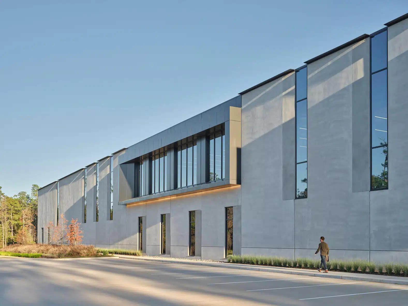 VGXI Headquarters and Manufacturing Facility